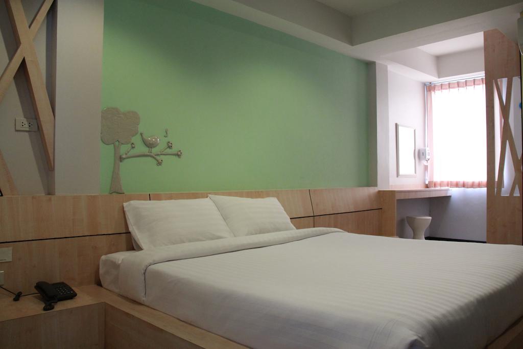 Hotel Le Lerts Living Кхонкен Екстер'єр фото