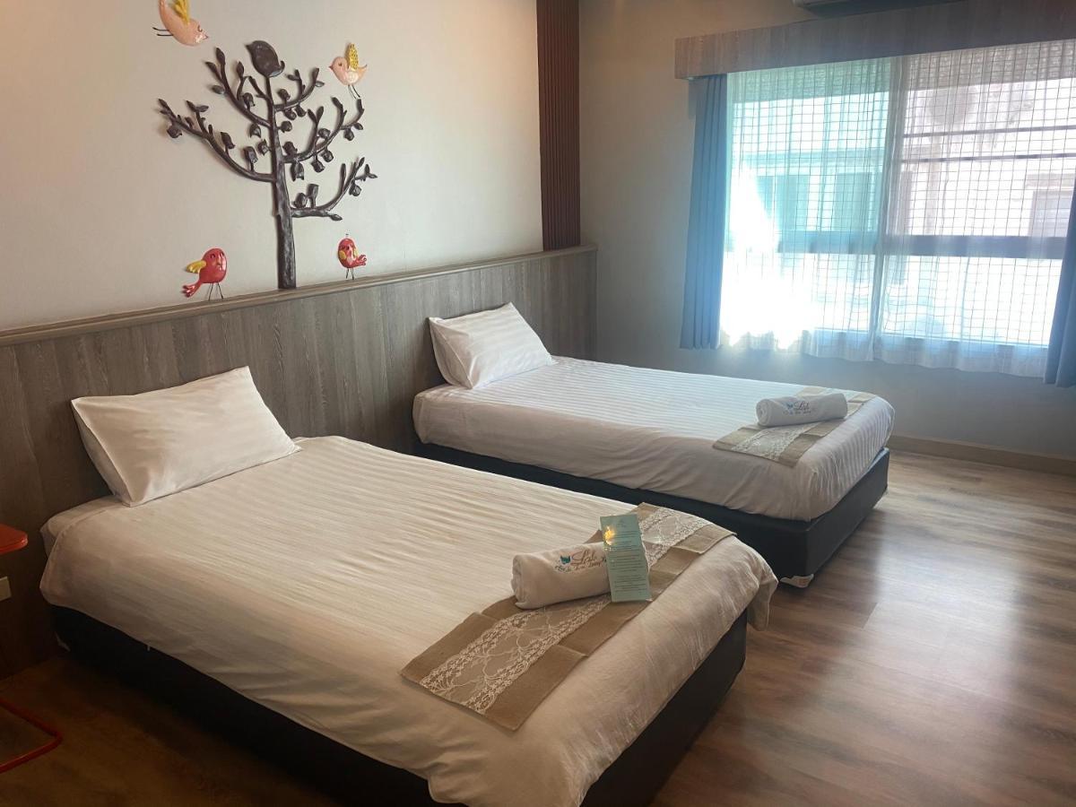 Hotel Le Lerts Living Кхонкен Екстер'єр фото