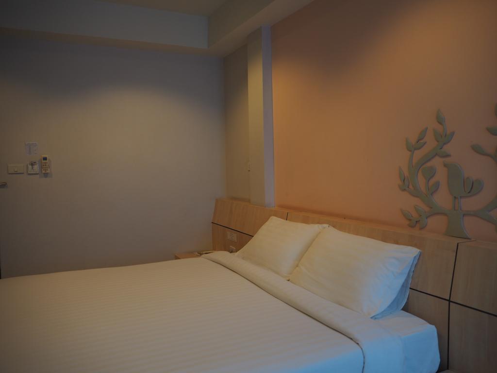 Hotel Le Lerts Living Кхонкен Екстер'єр фото